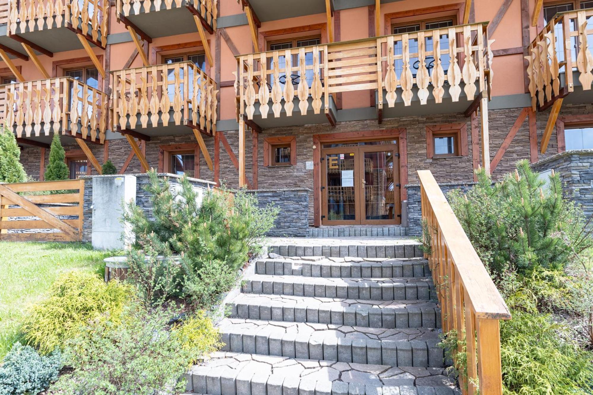 Family & Friends Apartment فيلكا لومنيكا المظهر الخارجي الصورة