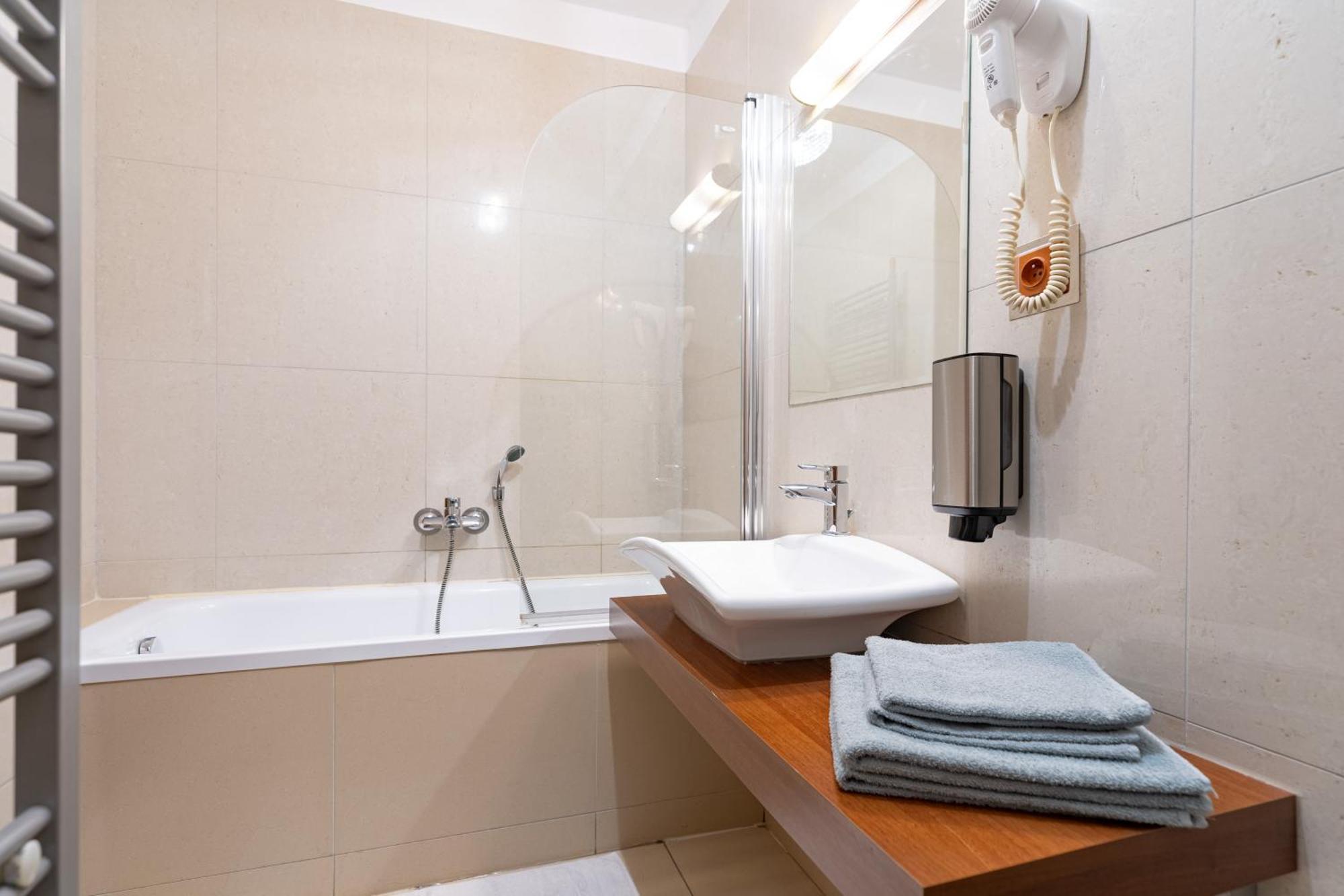 Family & Friends Apartment فيلكا لومنيكا المظهر الخارجي الصورة
